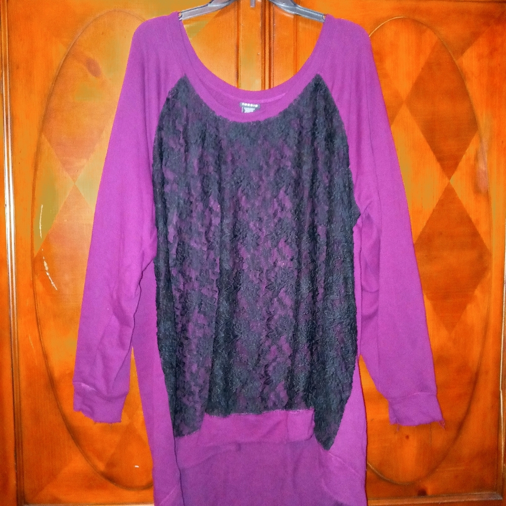 Torrid black eye lash lace front purple sweater sz 5